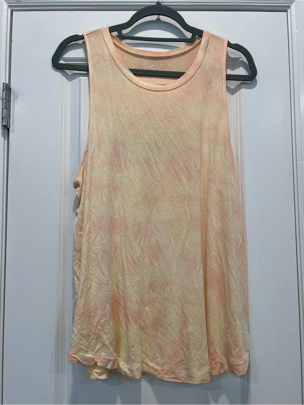 American Eagle Soft & Sexy Tank - Light Orangey color - Large